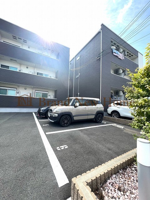 敷地内・建物