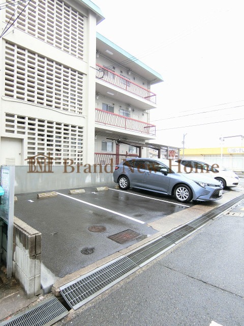 敷地内・建物