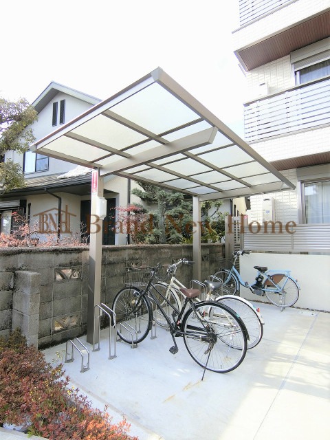 敷地内・建物