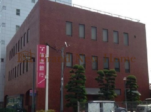 銀行