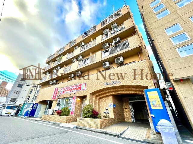 敷地内・建物
