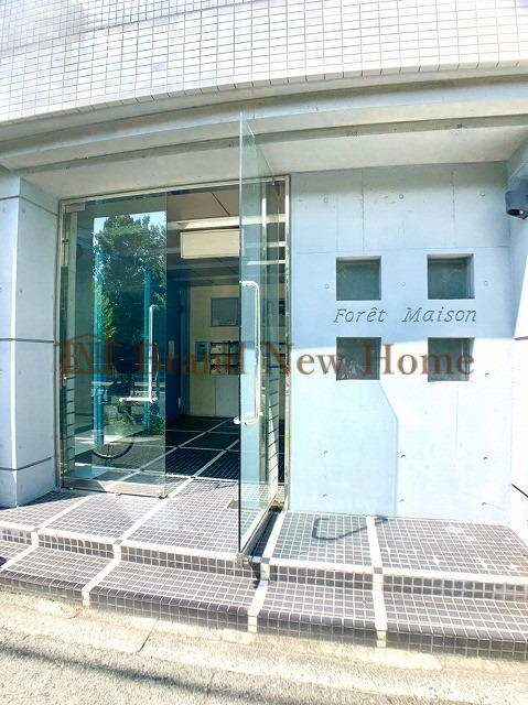 敷地内・建物