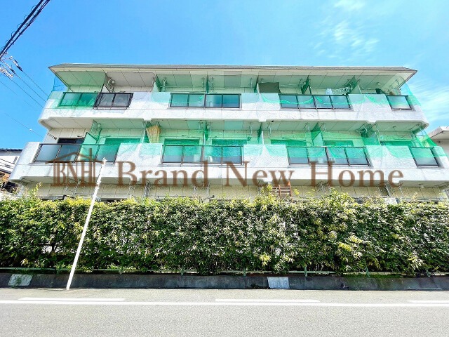 敷地内・建物