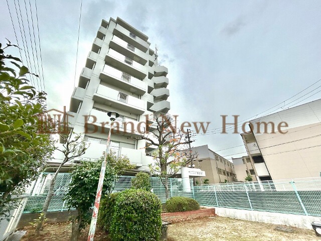 敷地内・建物