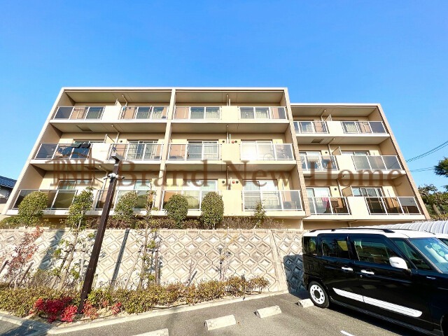 敷地内・建物