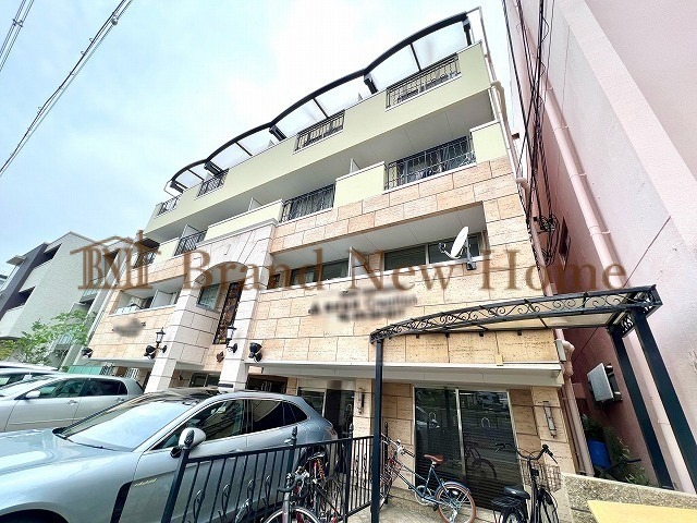 敷地内・建物