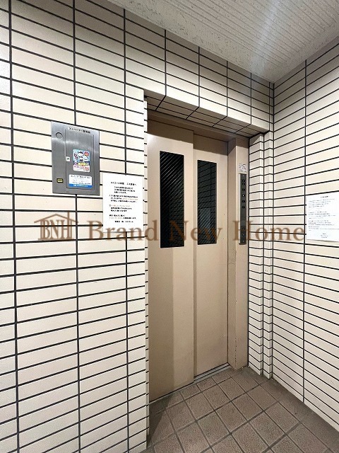 敷地内・建物
