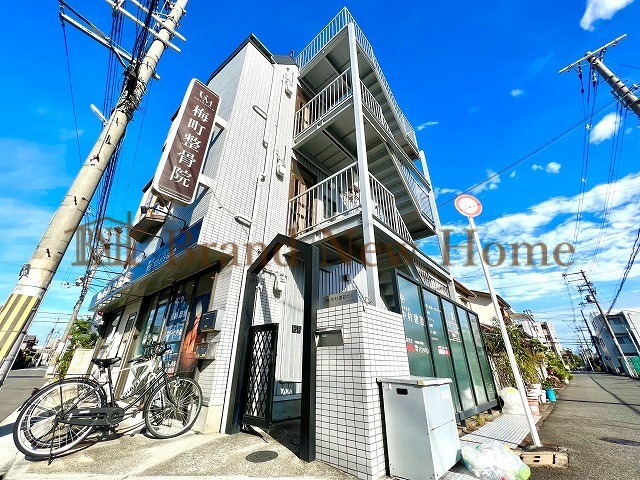 敷地内・建物