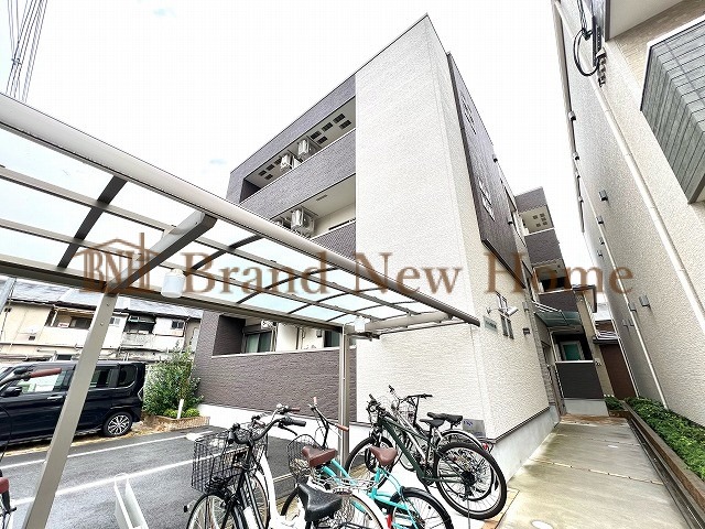 敷地内・建物