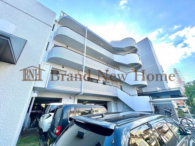 敷地内・建物