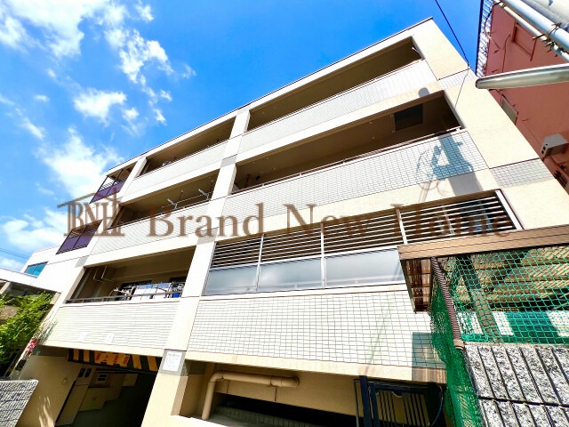 敷地内・建物