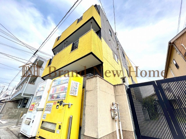 敷地内・建物