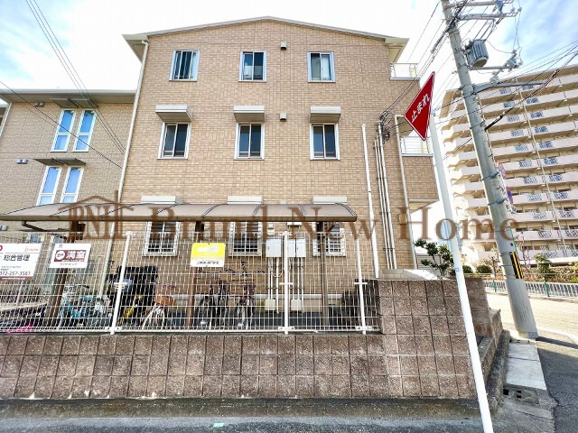 敷地内・建物
