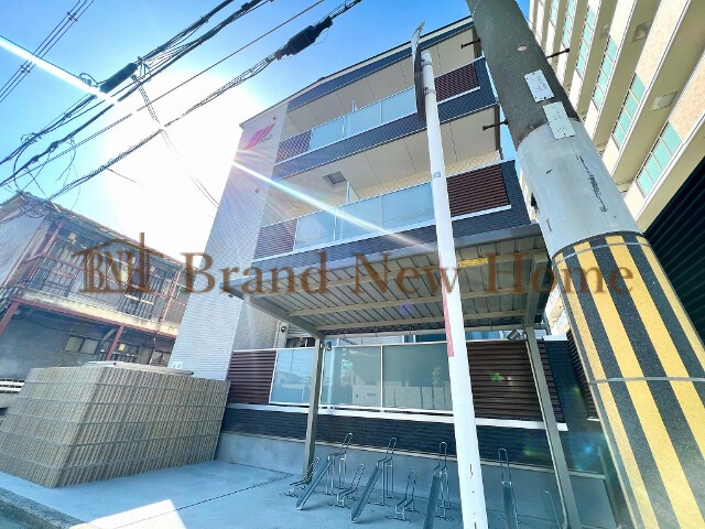 敷地内・建物
