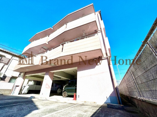 敷地内・建物
