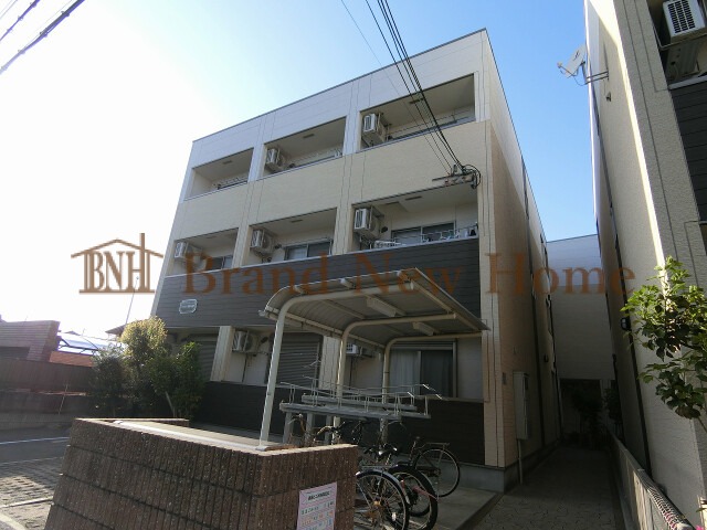 敷地内・建物