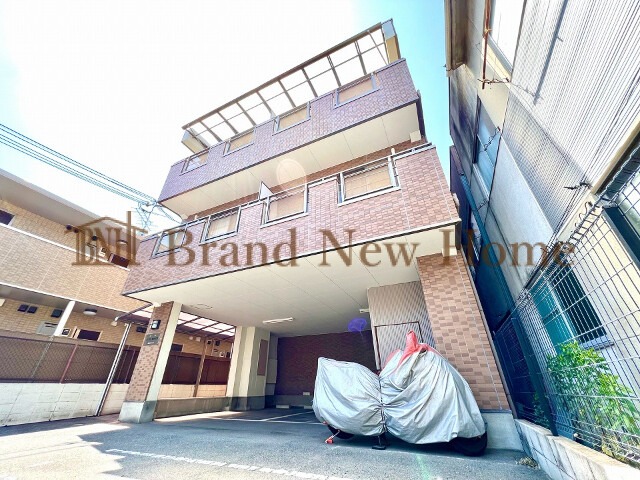 敷地内・建物