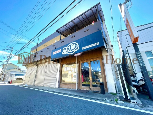 敷地内・建物