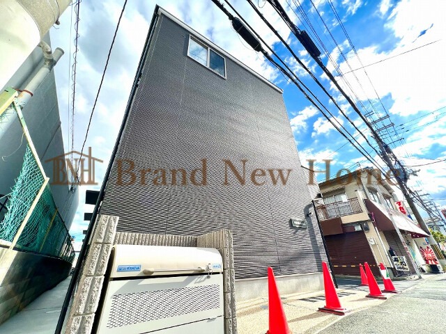 敷地内・建物