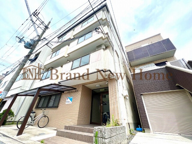 敷地内・建物