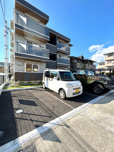 敷地内・建物