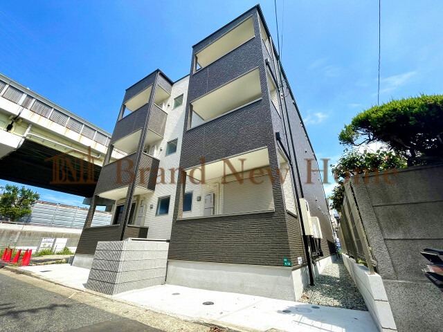 敷地内・建物