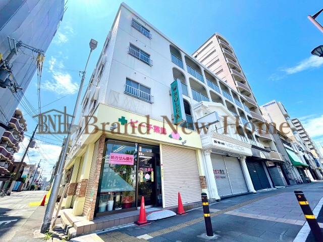敷地内・建物