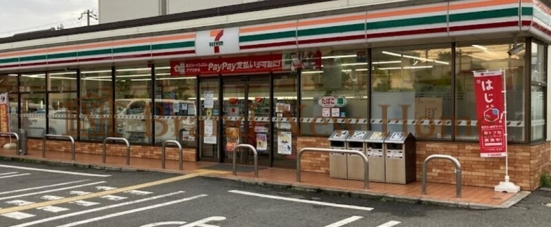 コンビニ
