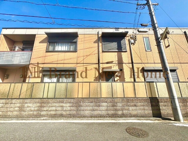 敷地内・建物