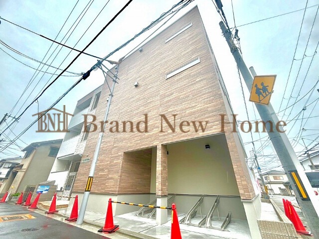 敷地内・建物