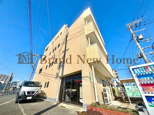 敷地内・建物