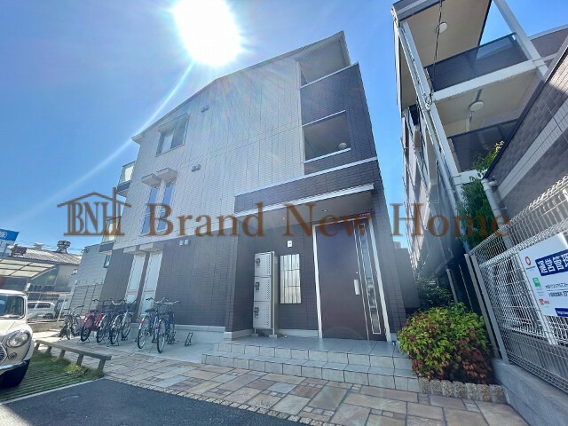 敷地内・建物