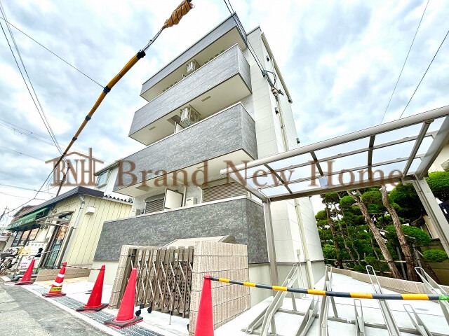 敷地内・建物