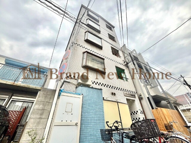 敷地内・建物