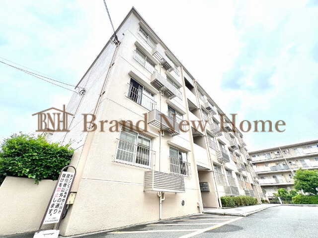 敷地内・建物