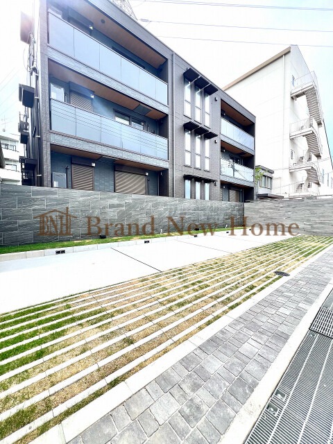 敷地内・建物