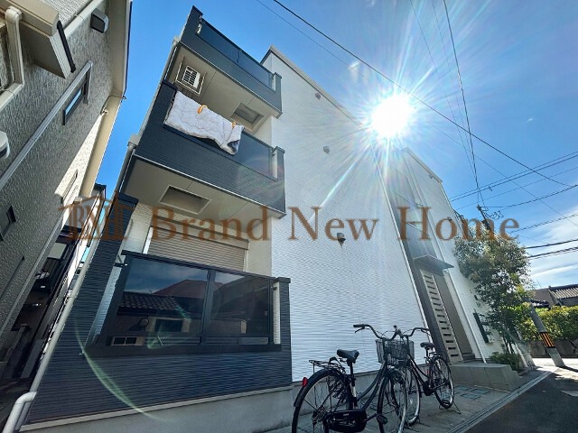 敷地内・建物