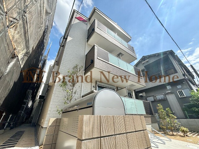 敷地内・建物