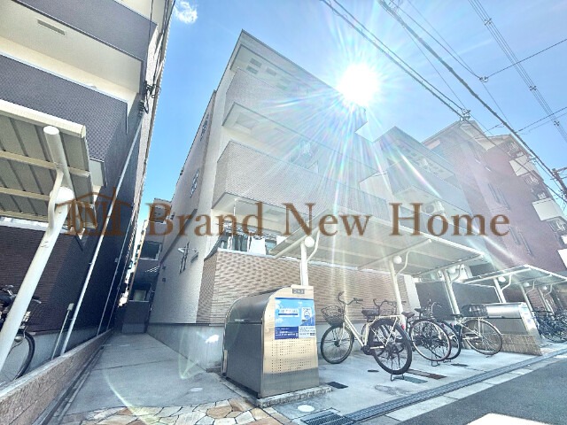 敷地内・建物