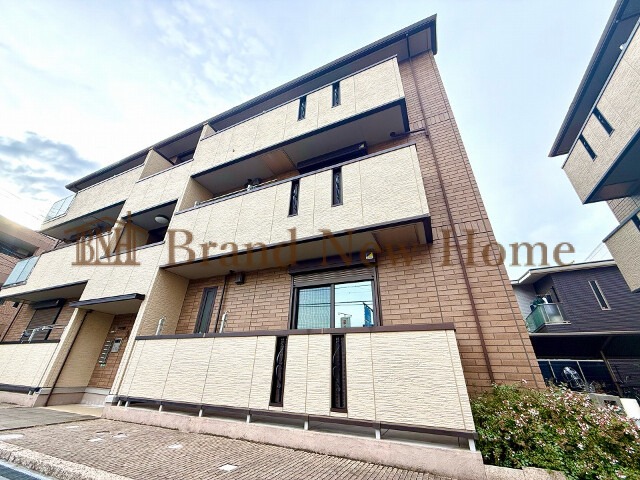 敷地内・建物