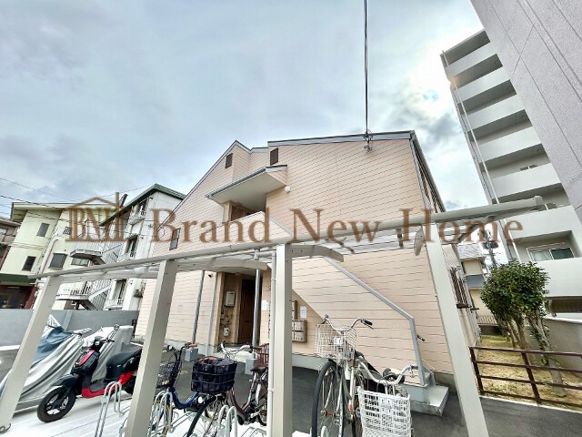 敷地内・建物