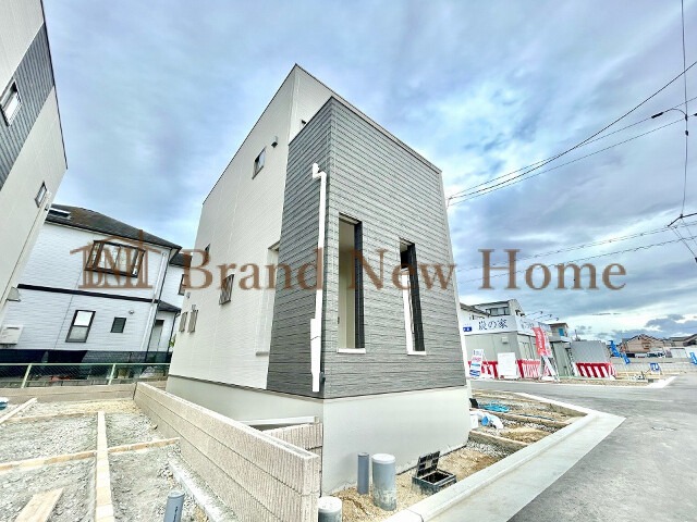 敷地内・建物
