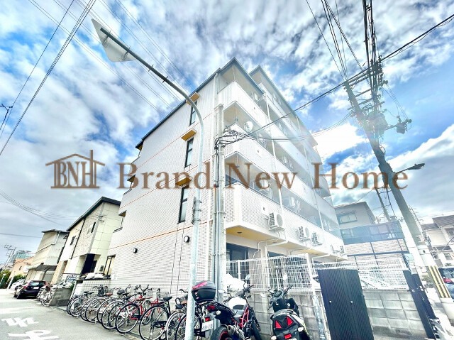 敷地内・建物
