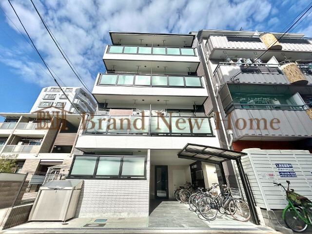 敷地内・建物