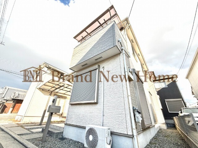 敷地内・建物