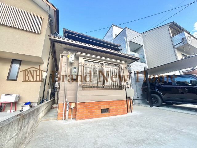 敷地内・建物