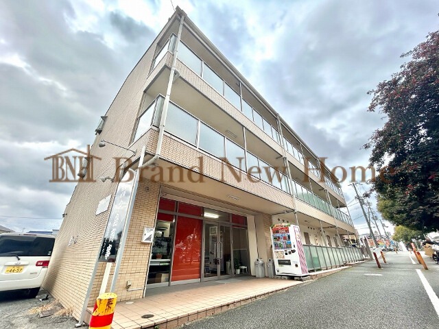 敷地内・建物