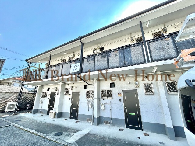 敷地内・建物
