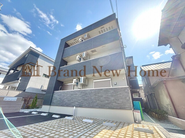 敷地内・建物
