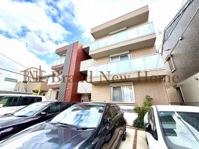 敷地内・建物